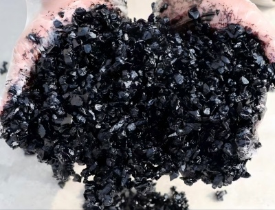 连南沥青冷补料（沥青砂）的优势特点与施工流程解析